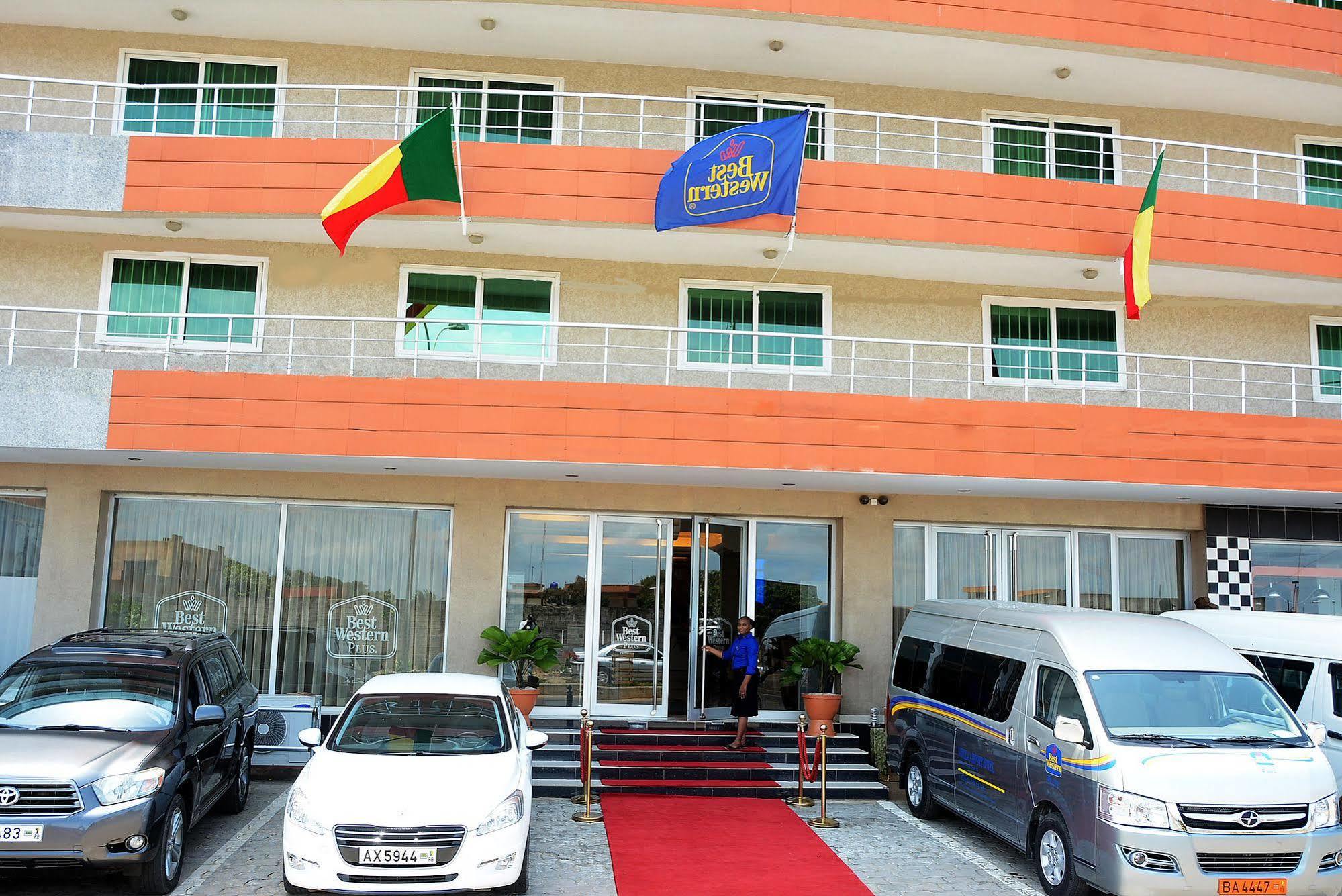 Nobila Airport Hotel Cotonou Exterior foto